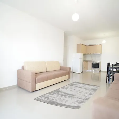 Kalpazo Golemi Apartmán Golem (Tirana)