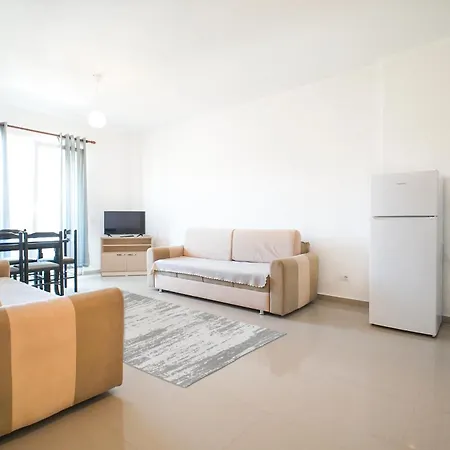 Kalpazo Golemi Apartmán *