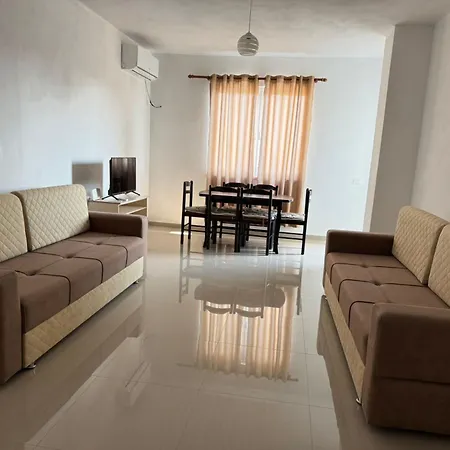 Kalpazo Golemi 格勒姆